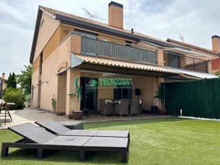 Casa aparellada a Cubas de la Sagra. Casa en venta en cubas de la sagra