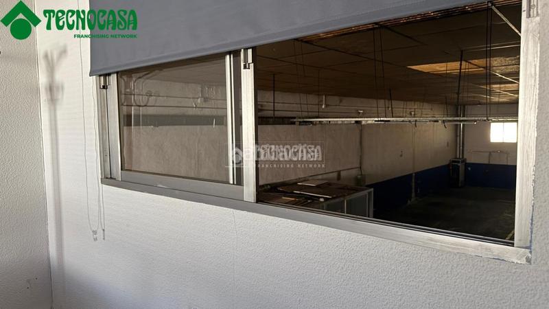 Foto 2b6e19f3-8ad4-4b54-ab51-5b6cb7fc0aa6. Local comercial a Torrejón de la Calzada