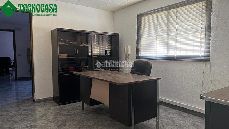 Foto 4c33e8f1-4d8f-479a-a128-3c80d8abf645. Local comercial a Torrejón de la Calzada