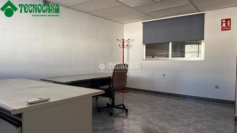 Foto 93c065d7-bbbe-4441-9251-cd1dbd03bb11. Local comercial a Torrejón de la Calzada