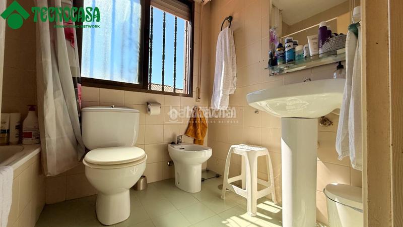 Foto 3a2061f9-6792-4ef8-b078-3bdb5f720074. Casa pareada casa en venta en Torrejón de la Calzada