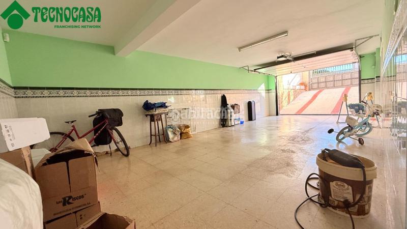 Foto ee25fb74-716d-4a35-8cca-329888deb11a. Casa bifamiliare con riscaldamento parcheggio piscina in Torrejón de la Calzada