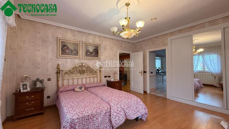 Foto 1658a28d-b3db-4ac2-be92-375c8676f379. Haus mit heizung parking in Torrejón de la Calzada