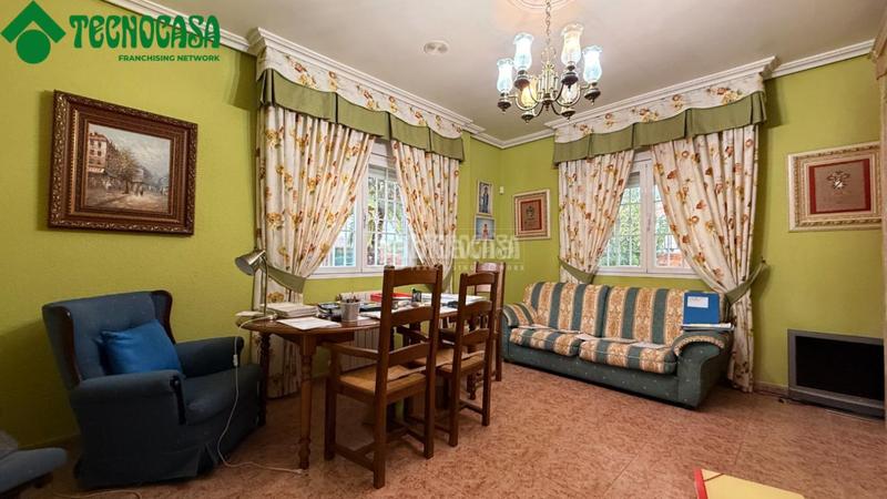 Foto ae82cd2f-a83b-4ae6-9fc1-34e6036eb380. Haus mit heizung parking in Torrejón de la Calzada