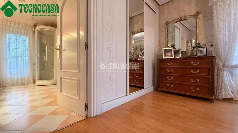 Foto e3b82a82-dab6-4252-bf8c-798174107ccd. Haus mit heizung parking in Torrejón de la Calzada