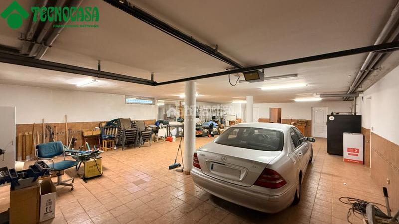 Foto f9769f3e-6109-41f8-8420-69579e0f5e63. Haus mit heizung parking in Torrejón de la Calzada