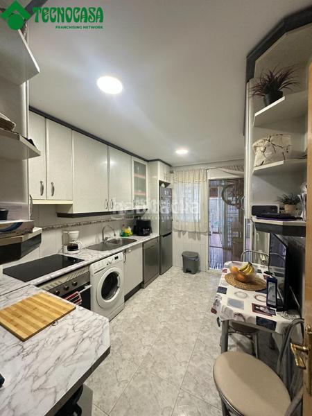 Foto fe4d3d1d-7311-44ac-9db0-1180e82348f1. Casa pareada casa en venta en Torrejón de Velasco