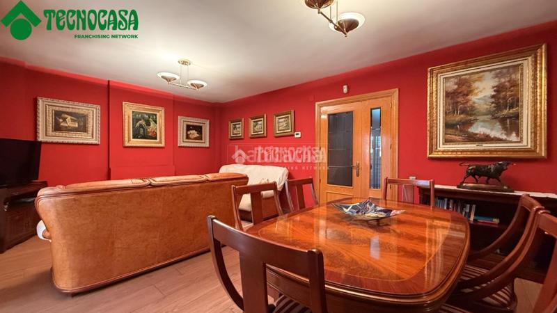 Foto 471889c7-41eb-4895-a079-4b1376541525. Casa bifamiliare con riscaldamento parcheggio in Torrejón de la Calzada