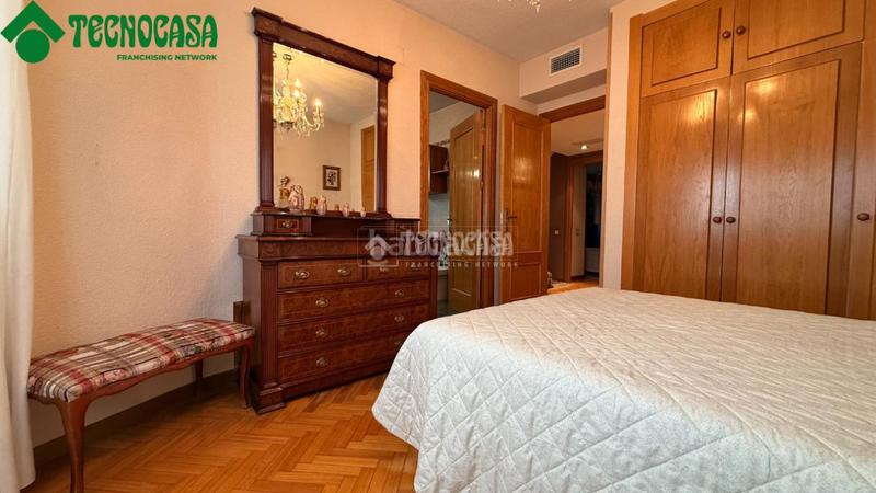 Foto 667f48d7-facd-490e-8807-7fa8b48f820c. Casa bifamiliare con riscaldamento parcheggio in Torrejón de la Calzada