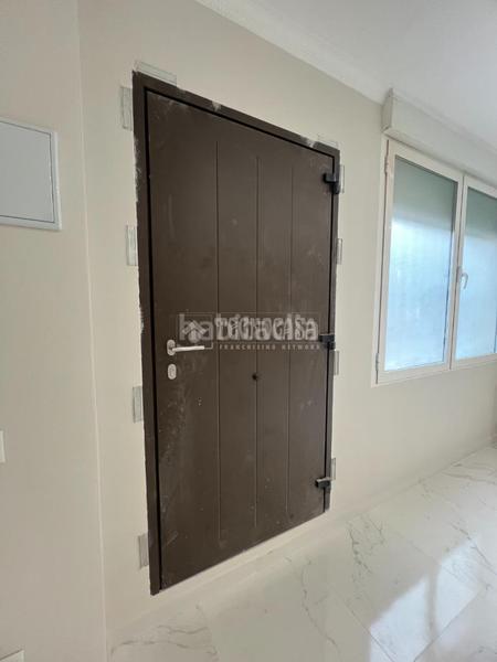 Foto 6a2d92ae-d598-411b-befb-a9dbd6a0f881. Pis a Avenida de la Paz Xirivella