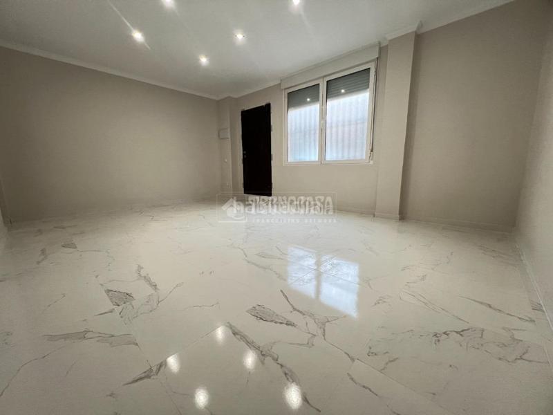 Foto 940e4815-7baf-4395-a518-d5a444f895eb. Pis a Avenida de la Paz Xirivella