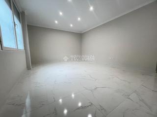 Pis a Avenida de la Paz. Piso en venta en xirivella