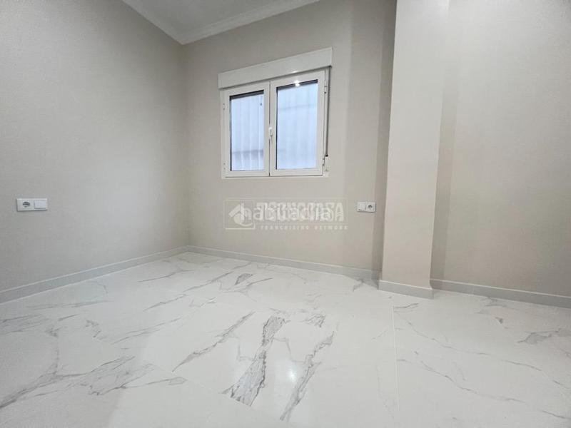 Foto f42f220b-3829-4f80-970c-6b1f70419ad4. Pis a Avenida de la Paz Xirivella