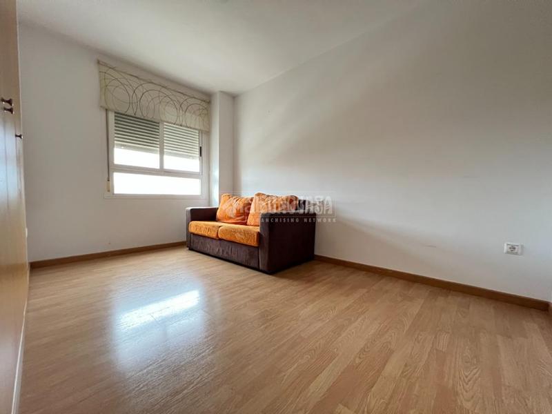 Foto 0e5fabbe-a6f7-41a8-a895-2bcd30effe54. Piso  en venta en Carlet