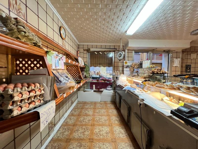 Foto 9493d896-fafd-4ed9-be00-c5a546341e19. Local comercial  en venta en Avenida de la Paz Xirivella