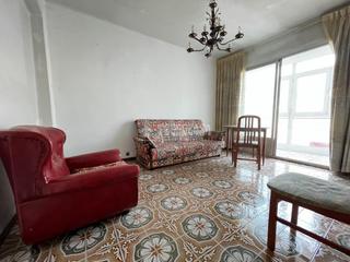 Pis en Avenida de la Paz. Piso en venta en xirivella