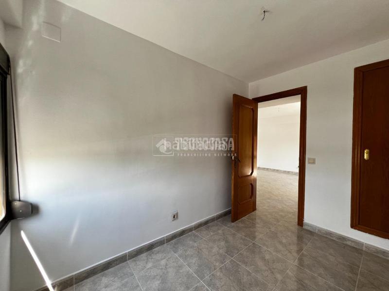 Foto 08d1de03-eb42-4f9d-88b6-3c15843107a0. Appartamento in Barrio de la Luz Xirivella