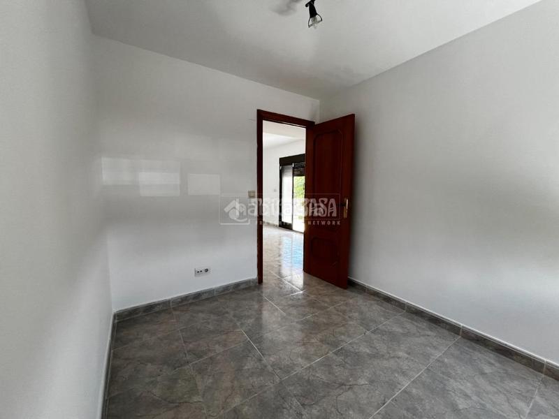Foto 5c019490-6610-43bf-9115-33caa79be318. Appartamento in Barrio de la Luz Xirivella