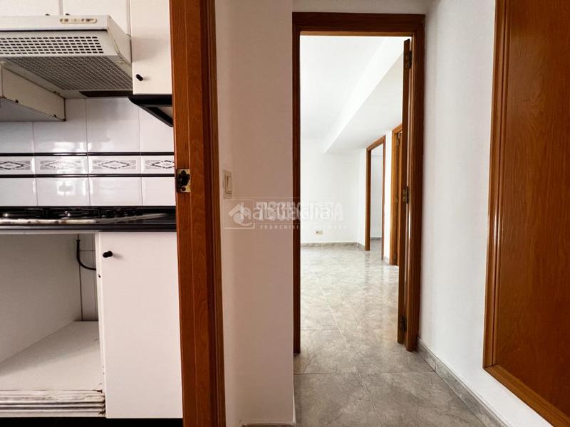Foto f752b049-df42-422b-8bf2-49b20b10d6b3. Appartamento in Barrio de la Luz Xirivella