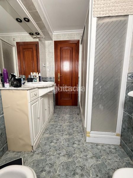 Foto b3131da8-091f-4736-9a91-0e9e8e42e792. Pis a Centro Xirivella
