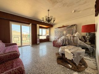 Appartement à Avenida de la Paz. Piso en venta en xirivella