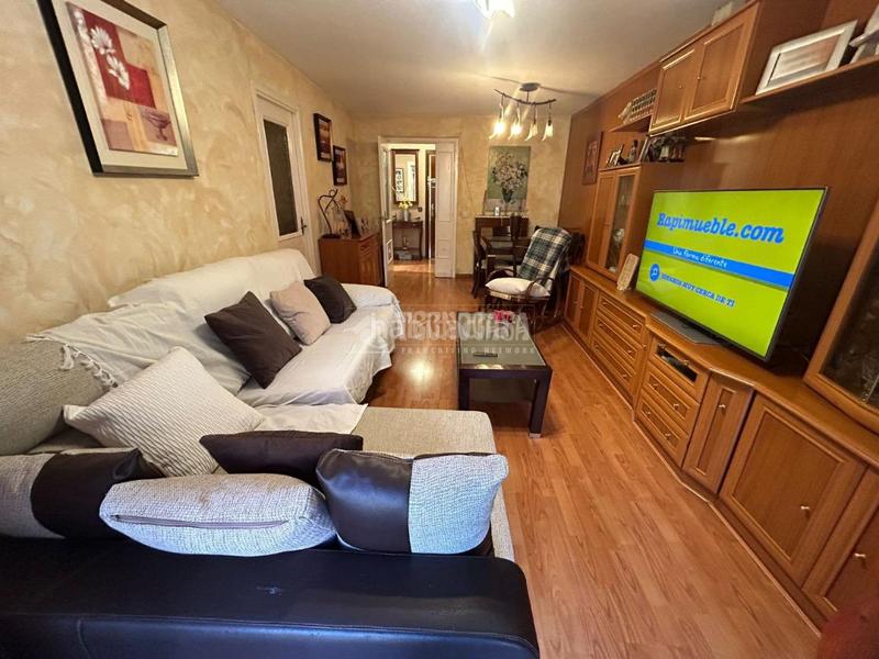 Foto 8c25dcae-e0ec-4774-b757-a13b1cc1e252. Piso  en venta en Portazgo Madrid