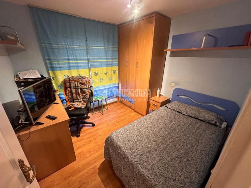 Foto cb8d91d3-b8af-4cab-b0cd-44c3b4987ca9. Piso  en venta en Portazgo Madrid