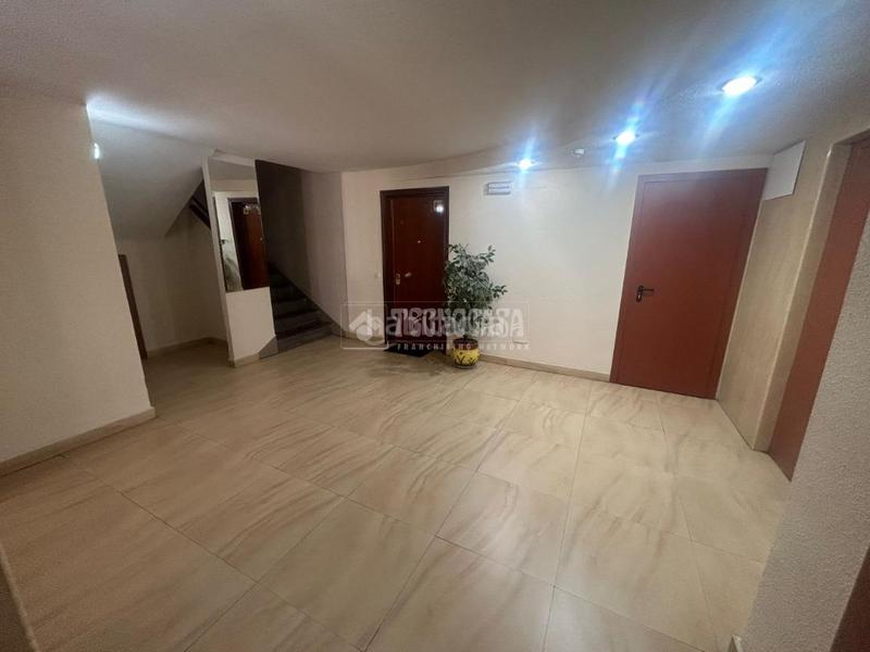 Foto dd18acc7-33fe-419a-90ff-1dce454aa569. Piso  en venta en Portazgo Madrid