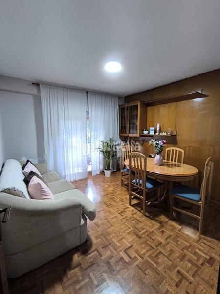 Foto 5071666a-6f69-4e03-ab46-bcdbf85350a0. Etagenwohnung mit heizung in Portazgo Madrid