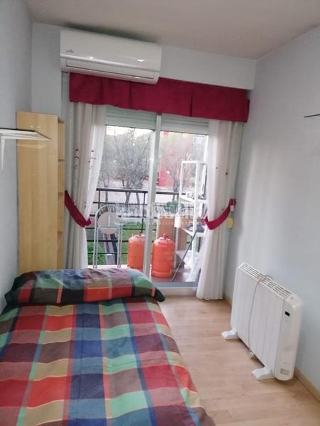 Foto 2558a7dc-f14d-4fd3-a740-5742c8ce6cd2. Piso  en venta en Portazgo Madrid