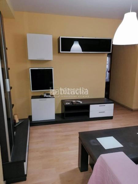 Foto 44ca5f1a-2679-4dae-a641-33225bb7c7bc. Piso  en venta en Portazgo Madrid