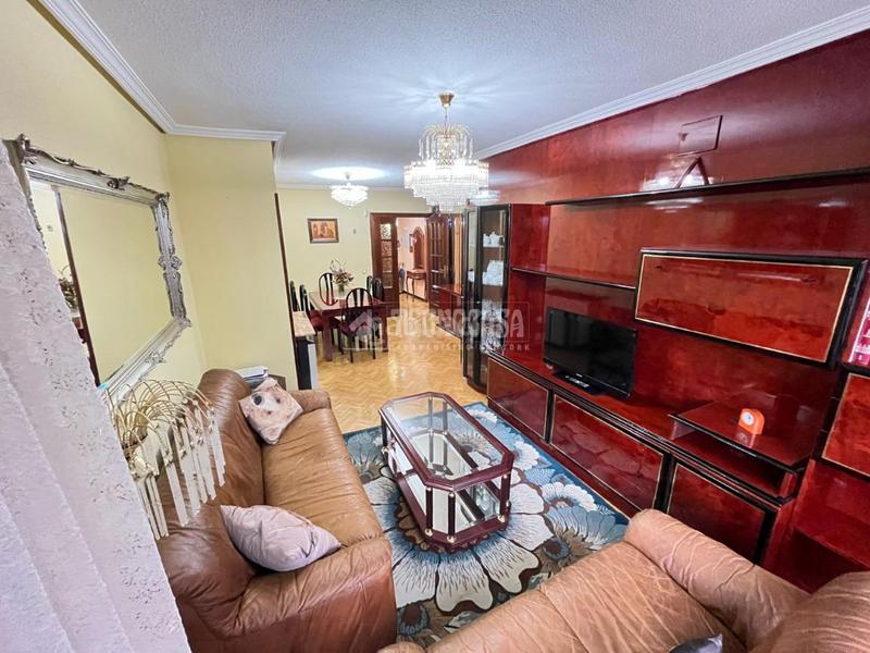 Foto bc7ae933-8b98-45ca-9797-1762ab05996c. Pis amb calefacció a Portazgo Madrid