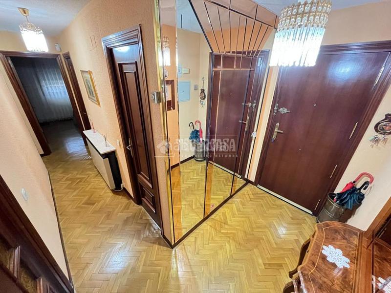 Foto cf7bba1b-79bf-4658-91f5-86e759de8338. Pis amb calefacció a Portazgo Madrid