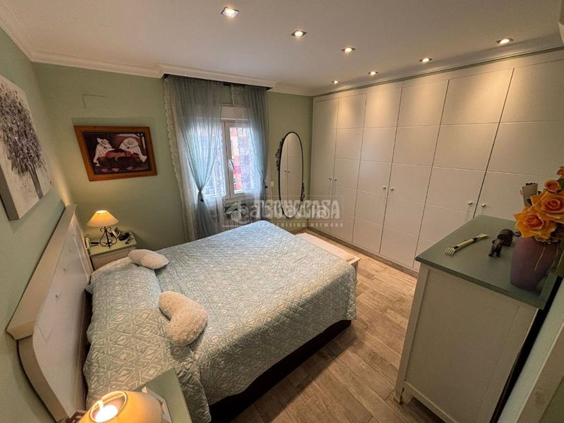 Foto 4c1a5508-cf9f-421d-be69-fdf826698f45. Pis a Portazgo Madrid