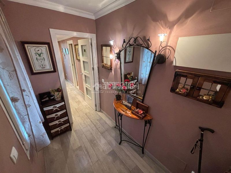 Foto e5129229-a7b0-474f-8e6b-afa5c29c50af. Pis a Portazgo Madrid