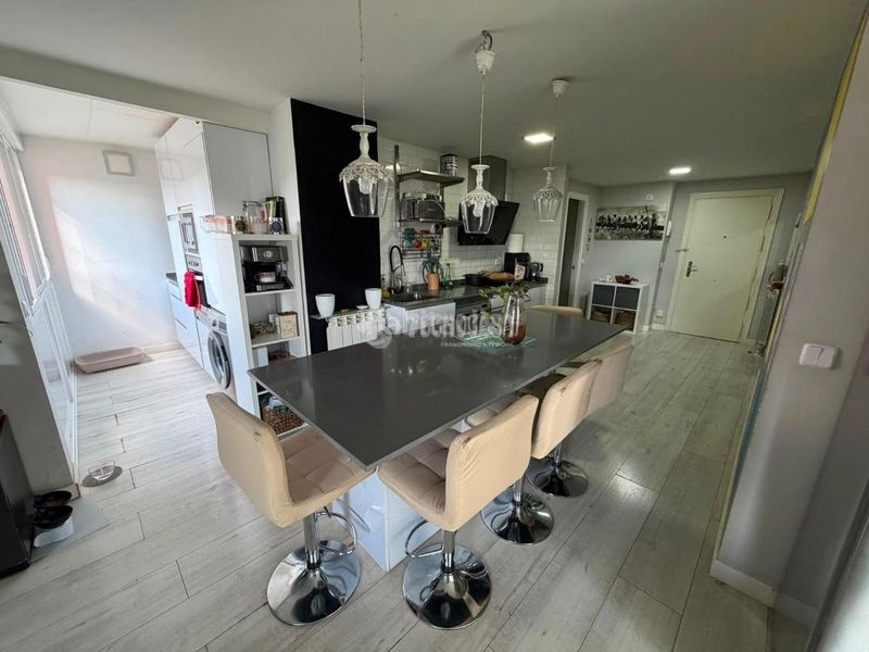 Foto 6379353e-ff4a-475f-ba31-2d70c9a69772. Piso  en venta en Palomeras Sureste Madrid
