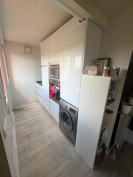 Foto fca7a2ff-26c7-44d0-a2e5-164cf68be3a9. Piso  en venta en Palomeras Sureste Madrid