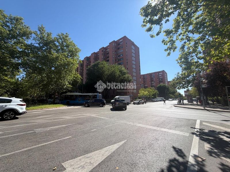 Foto 4c86cc53-7d9f-4698-914e-19b8f85451f9. Pis a Palomeras Sureste Madrid