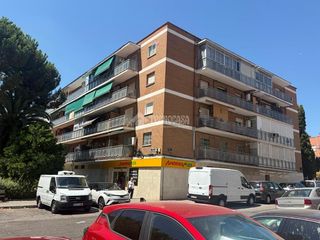 Flat in Portazgo. Piso en venta en madrid