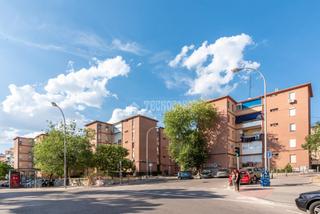 Pis a Tres Olivos-Valverde. Piso en venta en madrid