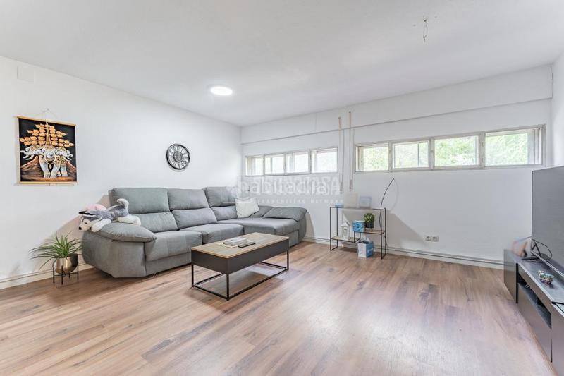 Foto 068d99ff-a7e5-4dbc-8cc2-5bf4bde1a21f. Appartement avec chauffage dans Tres Olivos-Valverde Madrid