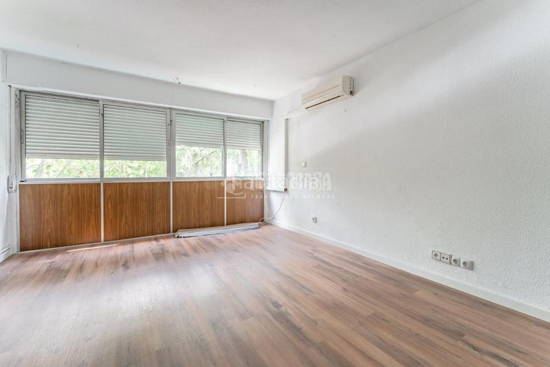 Foto ebd78702-8a06-4780-95db-4e311a17c948. Appartement avec chauffage dans Tres Olivos-Valverde Madrid