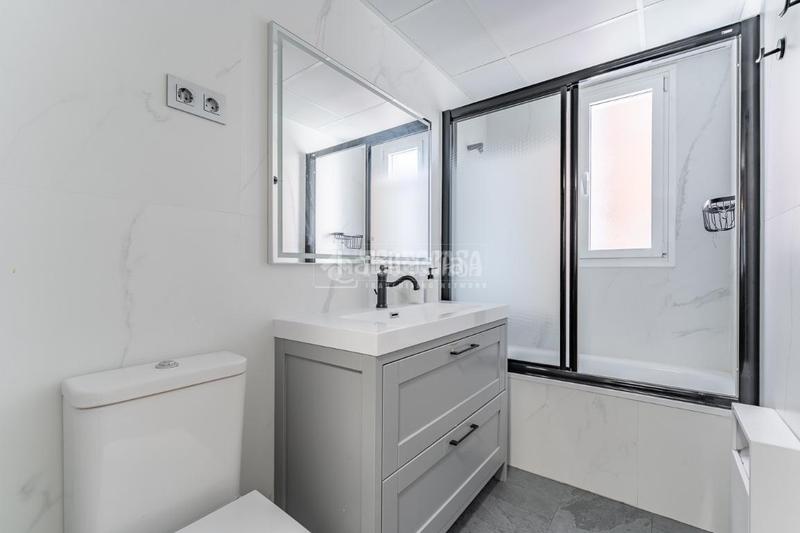 Foto 4dcfcd4f-19fe-4ea0-9819-2bccd2890ad5. Piso  en venta en Tres Olivos-Valverde Madrid