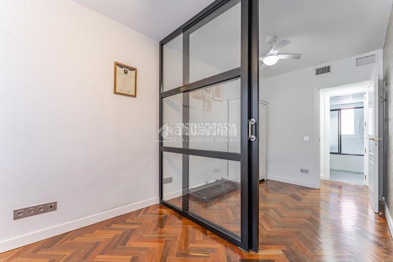 Foto fb0f76d4-0f9f-4210-af86-7e55a33b3c82. Piso  en venta en Tres Olivos-Valverde Madrid
