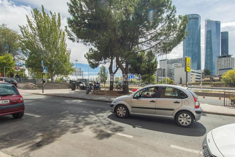 Foto 4a151ad1-3b39-4801-8bb7-b8d60cc9091c. Appartement avec chauffage dans Tres Olivos-Valverde Madrid