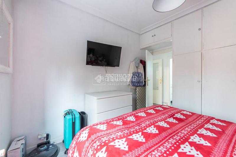 Foto 4a49c6b2-ed84-4bc9-bf95-ca28b1f58467. Flat with heating in Tres Olivos-Valverde Madrid