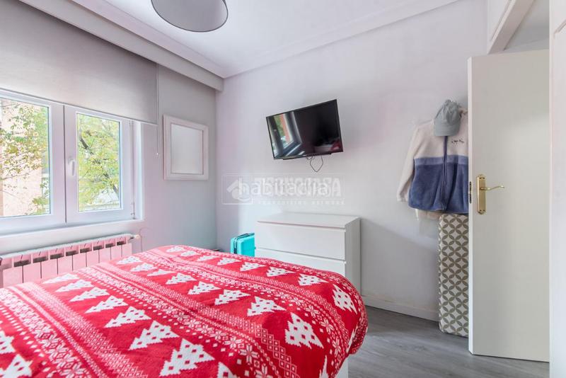 Foto 8364a487-f691-48ad-9b34-eeceeec92961. Flat with heating in Tres Olivos-Valverde Madrid