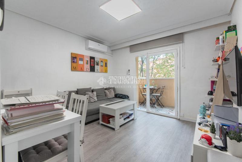 Foto bea7b62e-9c73-49f3-b664-30c589fecd5f. Flat with heating in Tres Olivos-Valverde Madrid