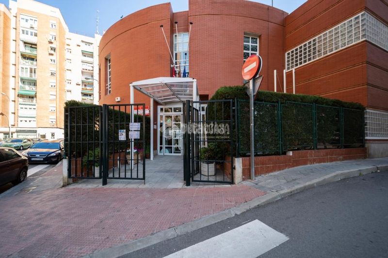 Foto de08d107-d8dd-4bc9-9a59-3b8ad151c1f7. Pis amb calefacció a Tres Olivos-Valverde Madrid
