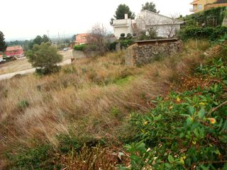 Urban plot in Del llevant 182. Parcela para construir